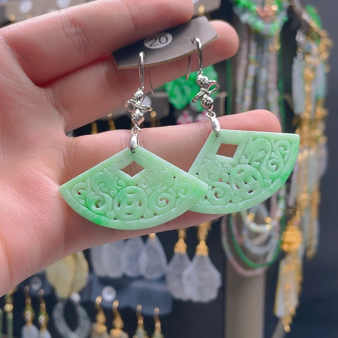 翡翠未镶嵌耳饰翡翠