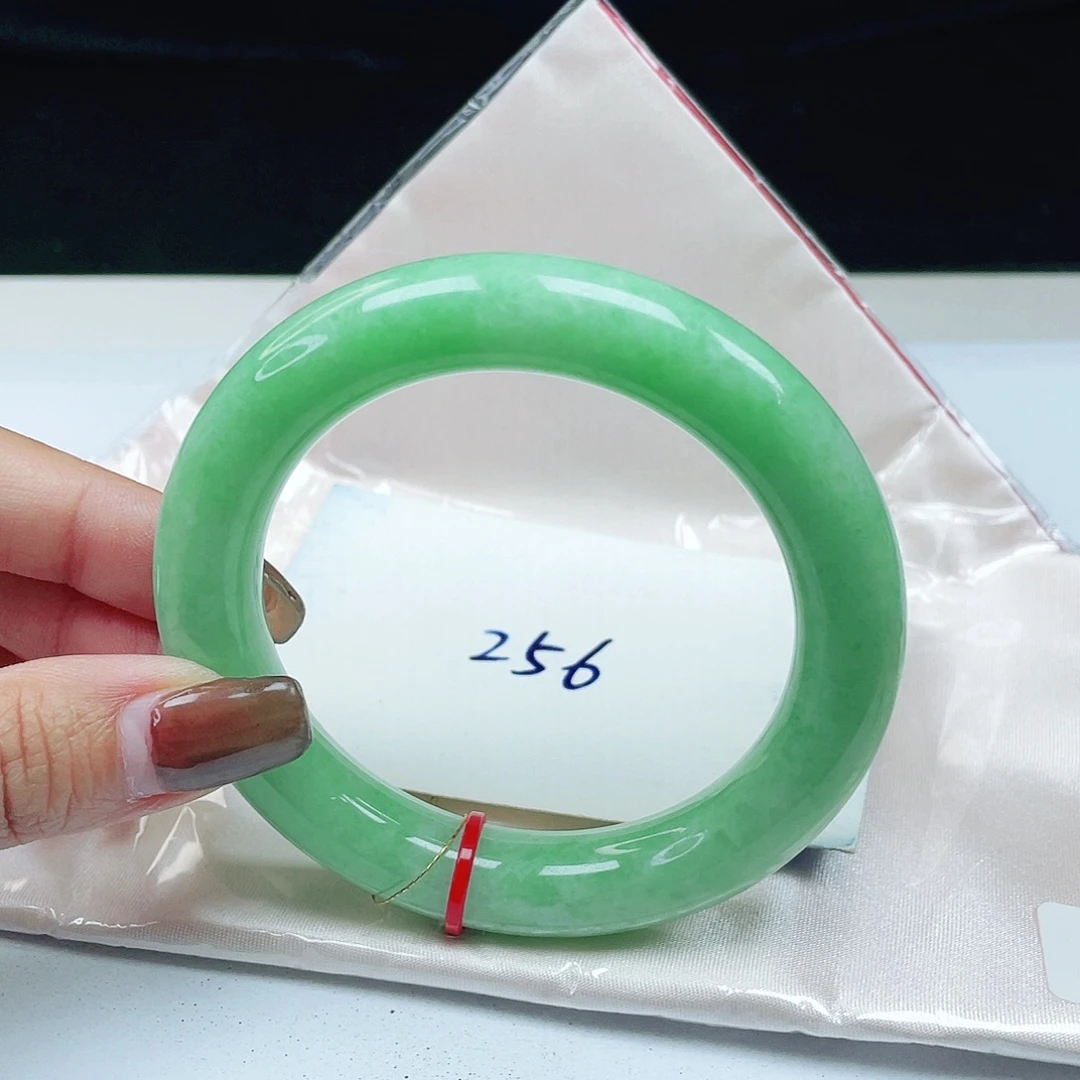 翡翠未镶嵌手镯 圆条57+