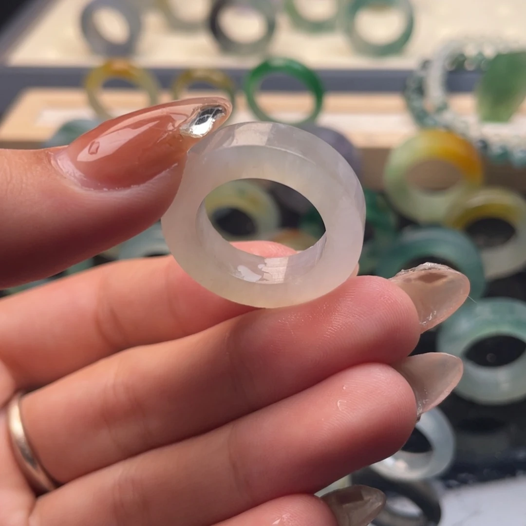 未镶嵌定制翡翠冰糖雪梨