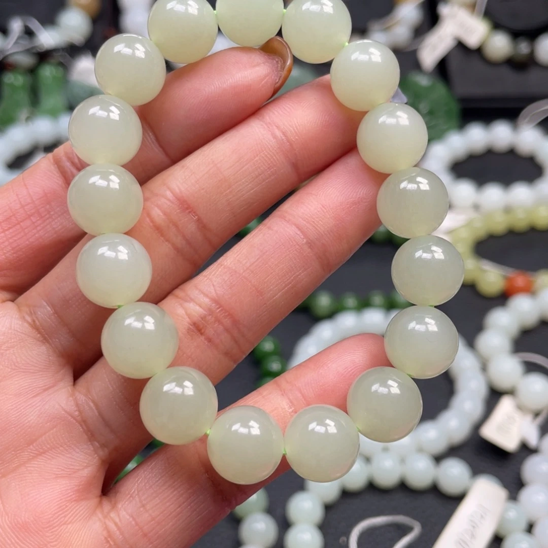 和田玉未镶嵌手链