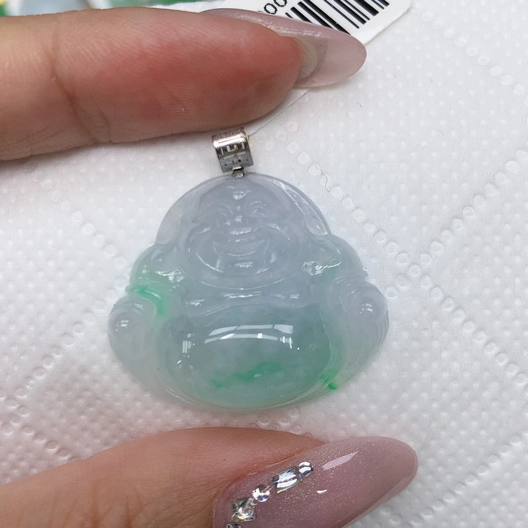 颈饰18K金镶嵌翡翠