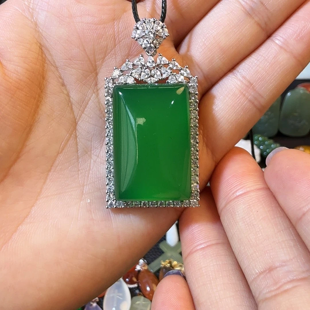 玛瑙/玉髓合金颈饰