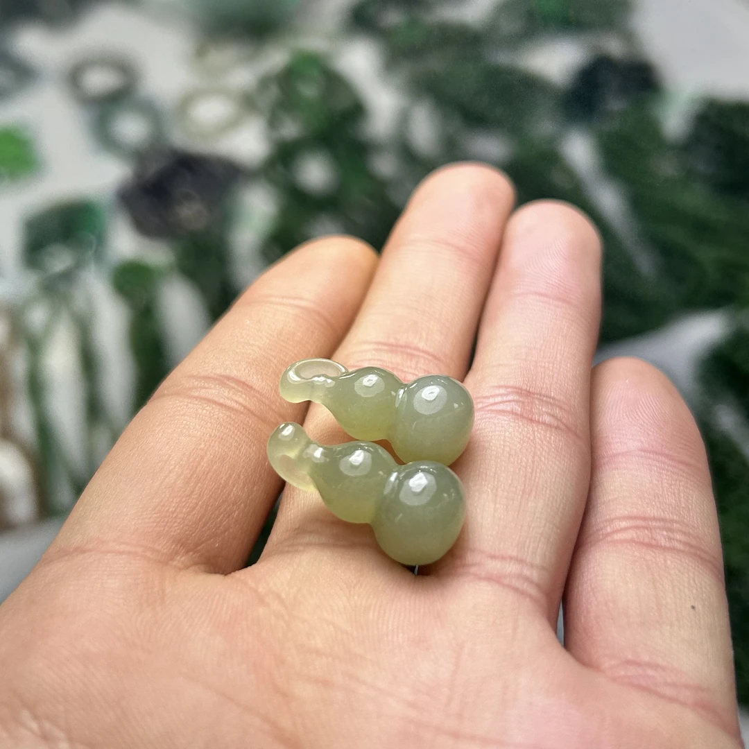 【潜珑】ay-30-76高品质和田玉冰底葫芦吊坠多样性拍一发一