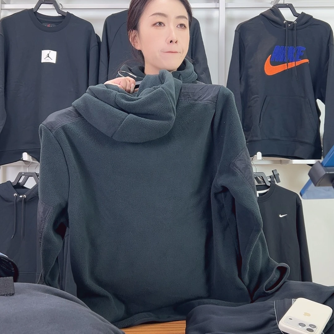 4883外套黑色m码不退换110-130