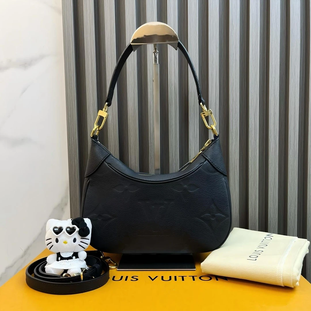 95新 LouisVuitton/路易威登 单肩包/12535752