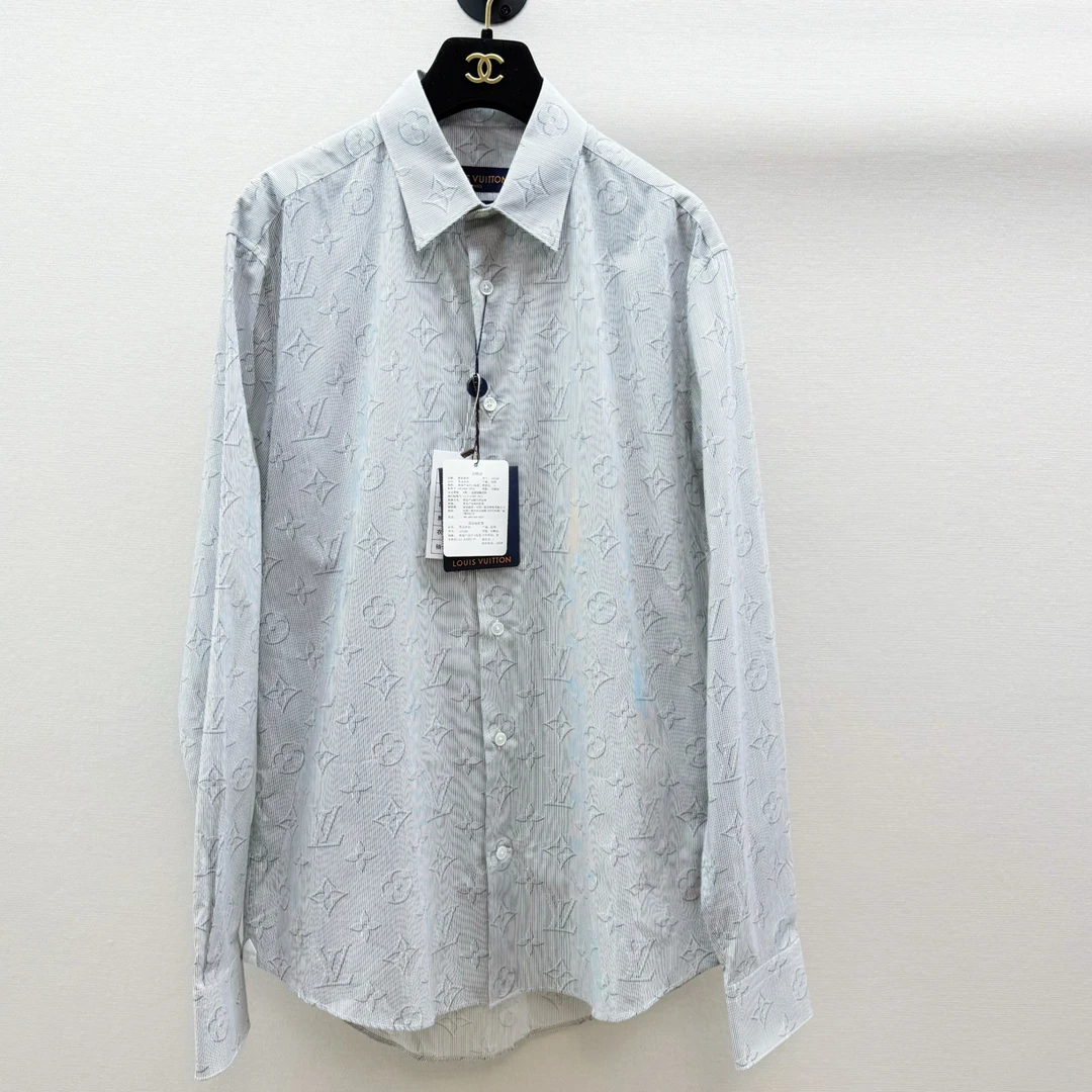 未使用 LouisVuitton/路易威登 全新老花衬衫 S码 胸围110 衣长73