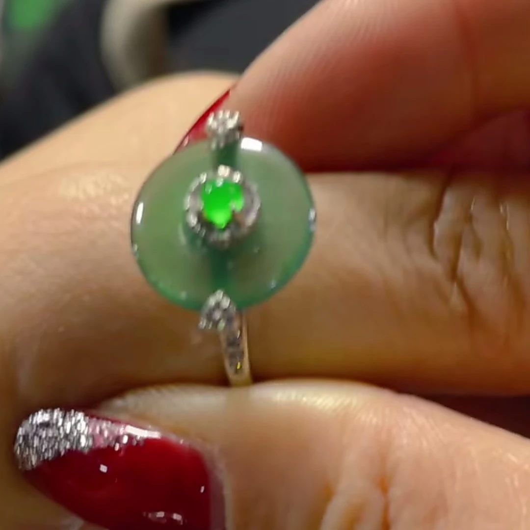 天然A货翡翠假一罚四（多样性发货拍一发一）