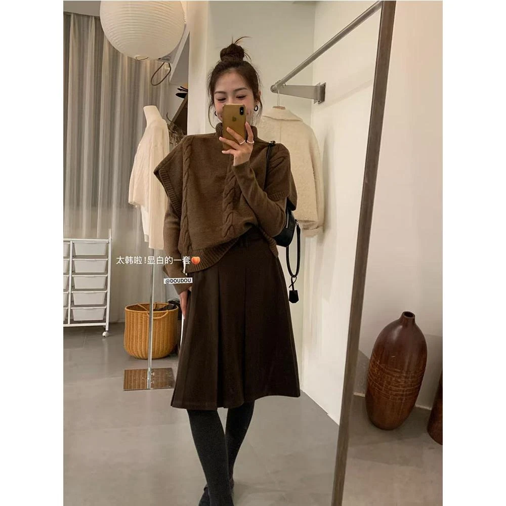 【豆豆】氛围麻花高领斗篷毛衣长袖打底衫两件套女冬季气质针织衫