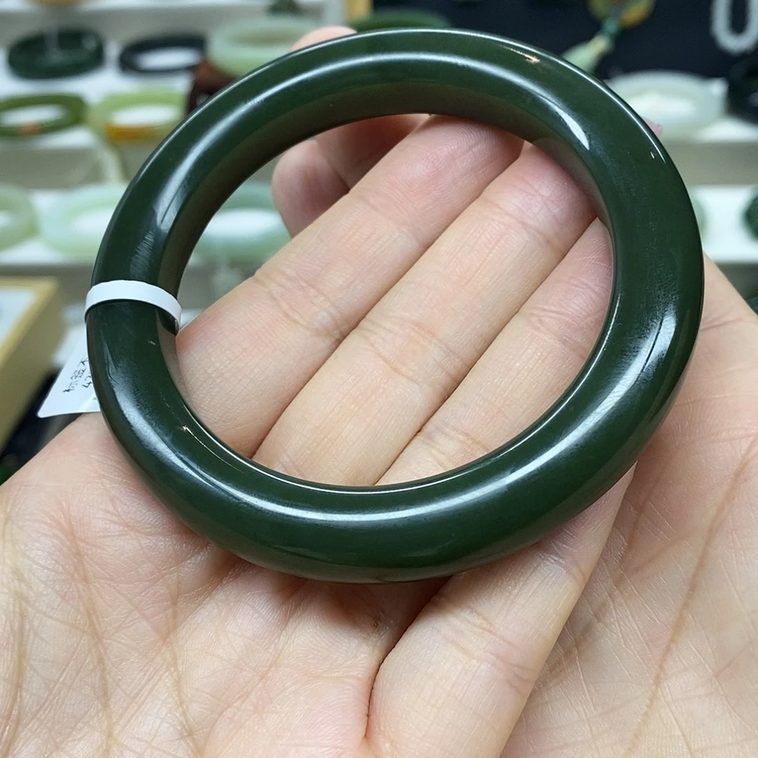 和田玉未镶嵌手镯和田玉62