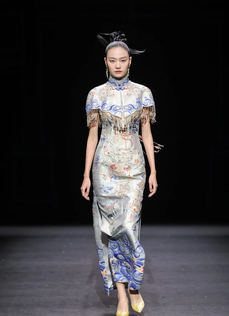 C19-39六L朱ZY慕TZ品牌女装撤柜一折起扣号按主播提示专拍链接