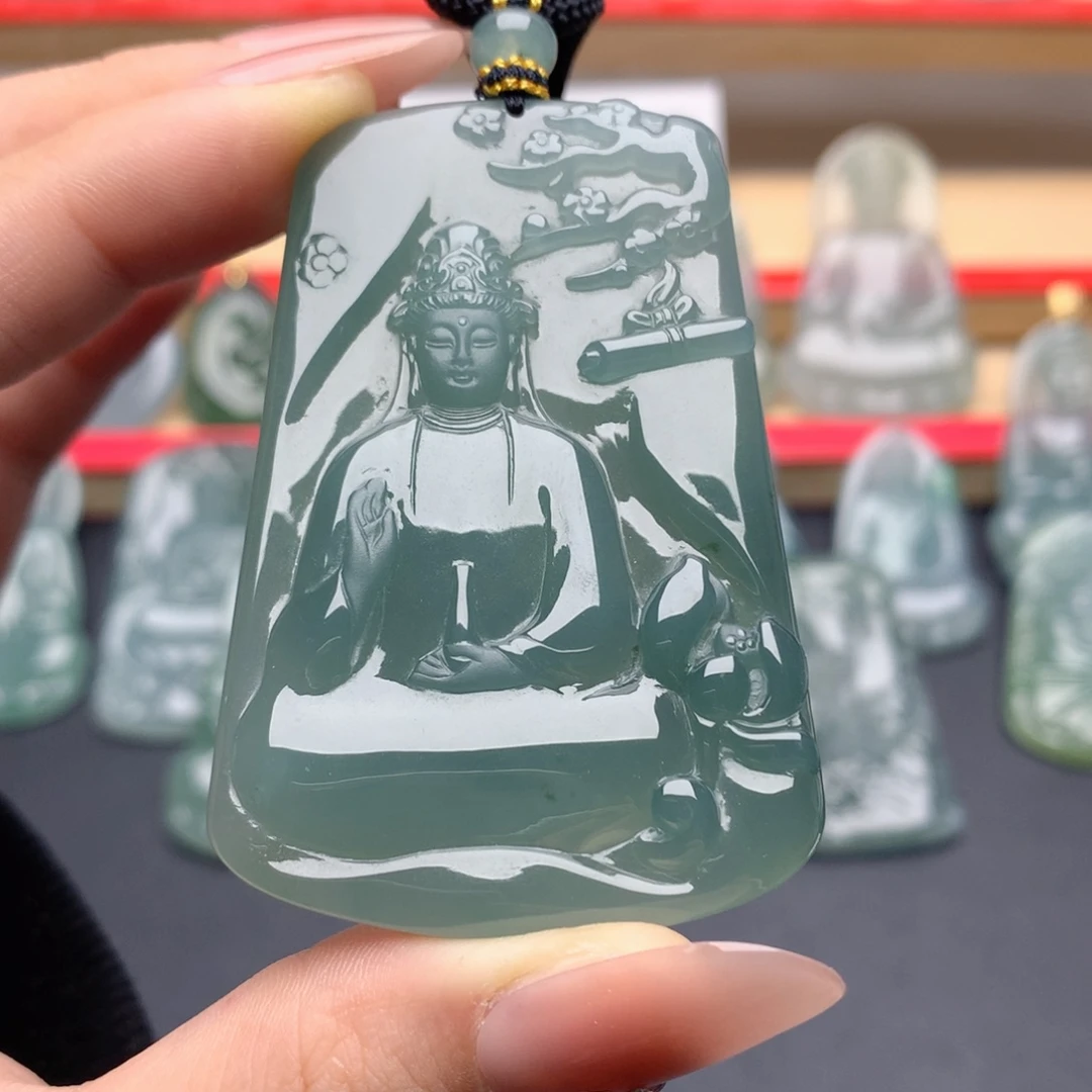 A***l翡翠未镶嵌颈饰素衣观音