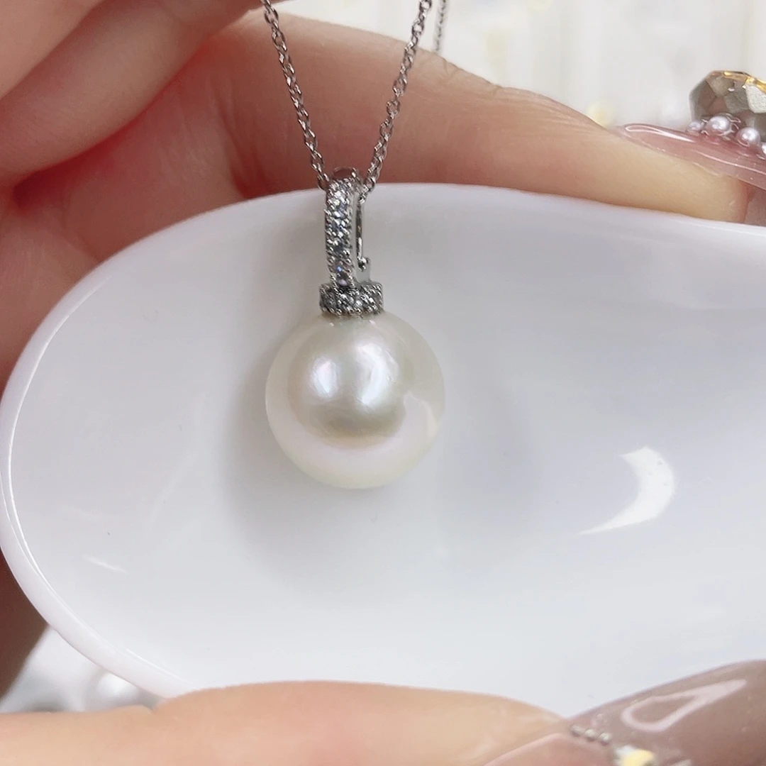 淡水珍珠吊坠(赠链)未镶嵌