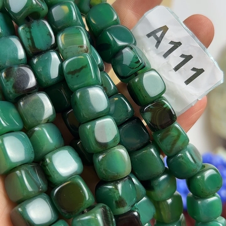 缘***人玛瑙/玉髓颈饰未镶嵌