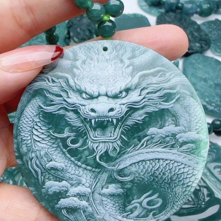 翡翠未镶嵌颈饰多样性发货天然A货翡翠
