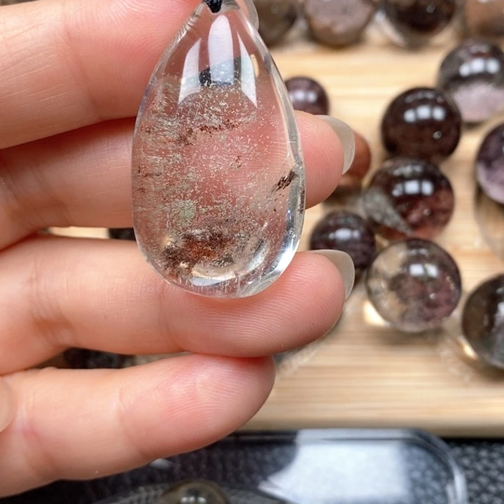 未镶嵌颈饰水晶水晶