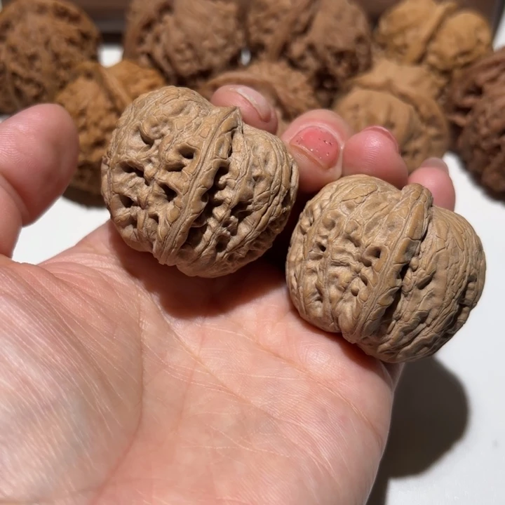 文玩核桃把件全品平谷元宝