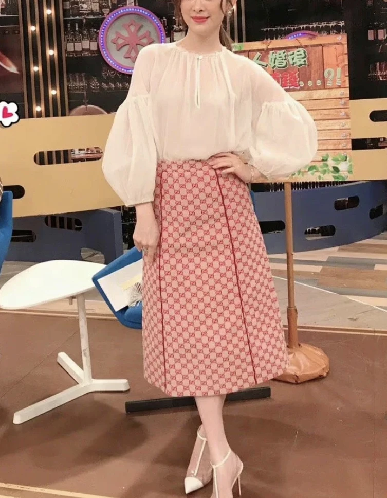 95新 GUCCI/古驰  zz030 棉 老花满印半身裙 40码