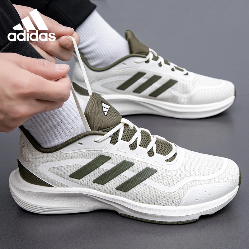 adidas阿迪达斯跑步鞋男女同款减震耐磨冬季运动休闲鞋跑鞋IH6038