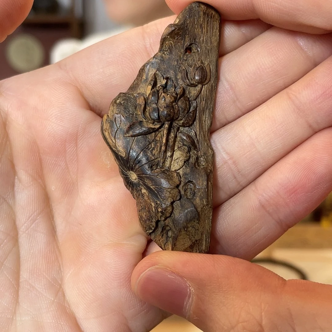 沉香吊坠缅甸密支那 沉水莲花 7.3g
