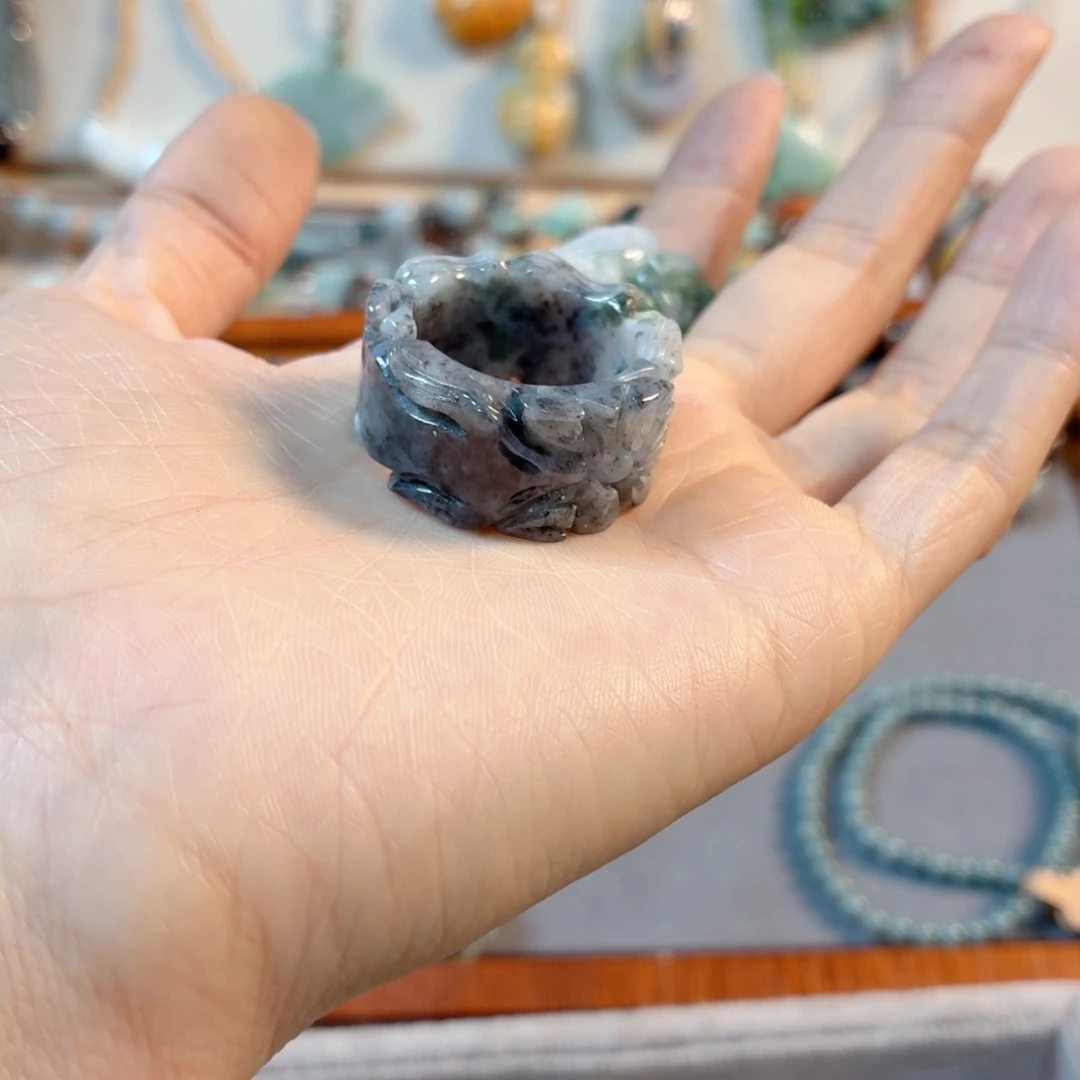 未镶嵌手链翡翠糯**手串