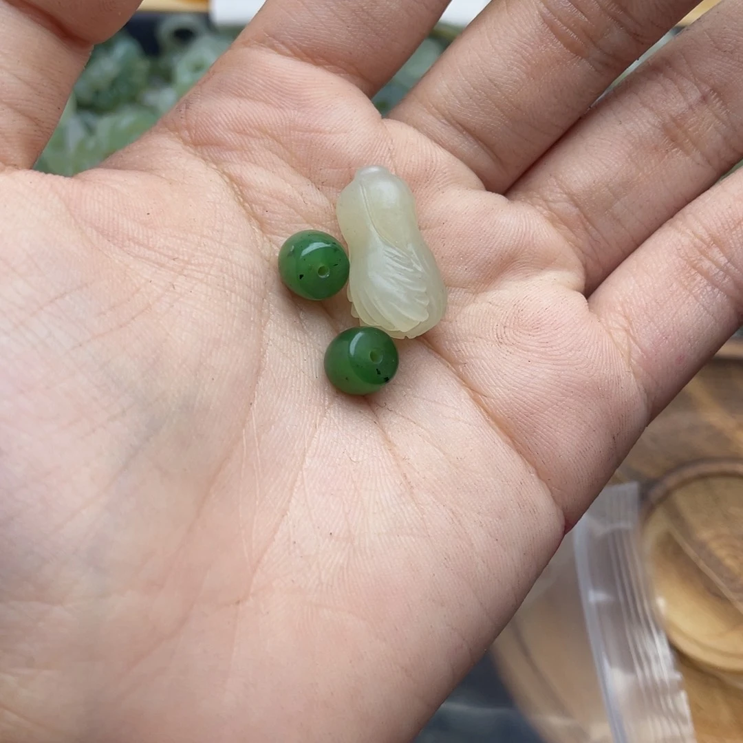 手链未镶嵌和田玉卖****.