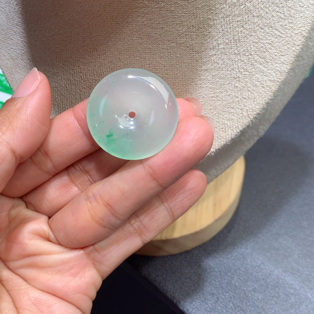 颈饰银S925镶嵌石英质玉（非洲翠）