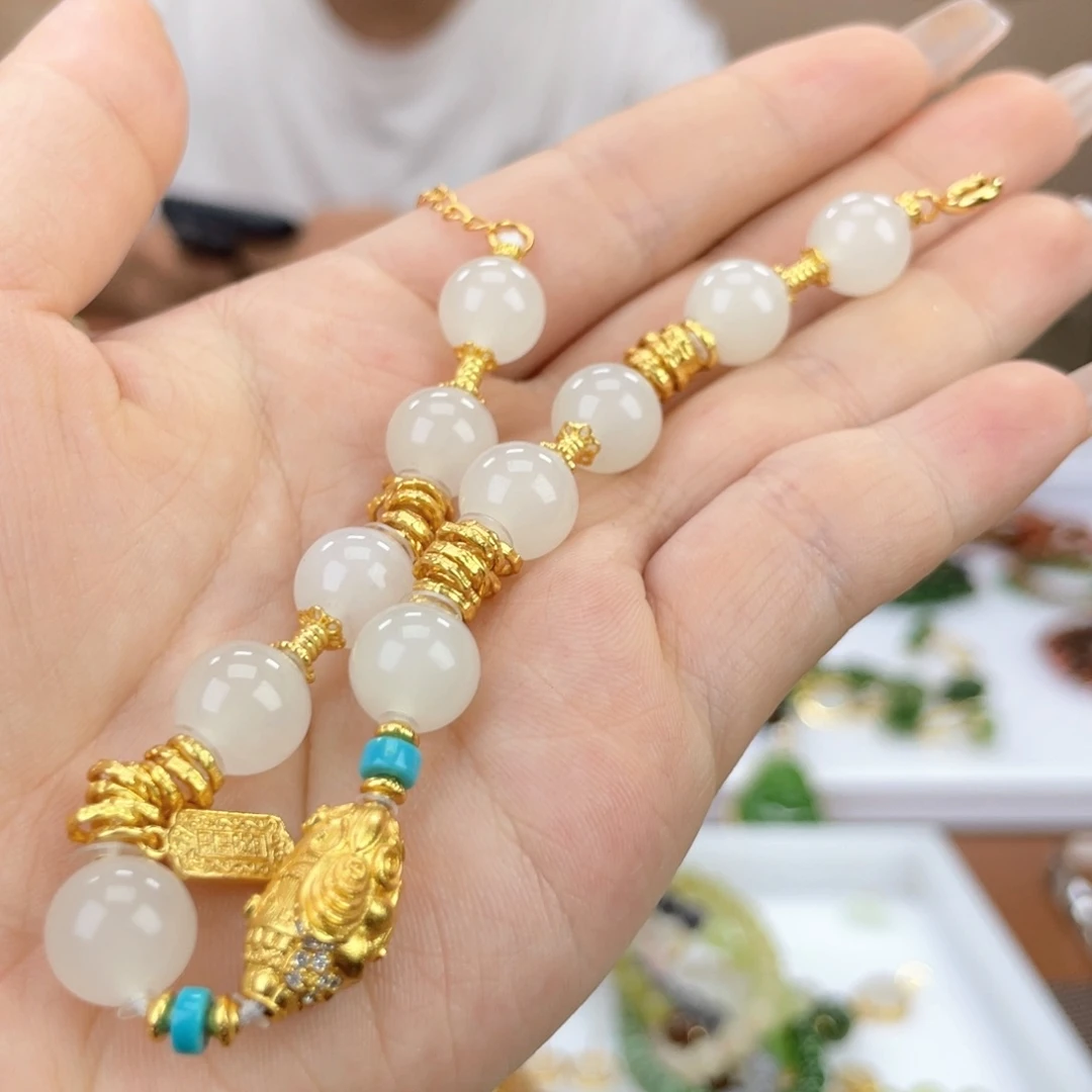 颈饰银S925镶嵌和田玉