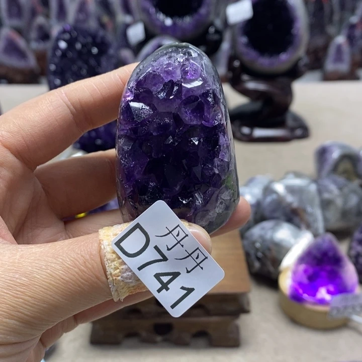 水晶大型摆件（非配饰）未镶嵌