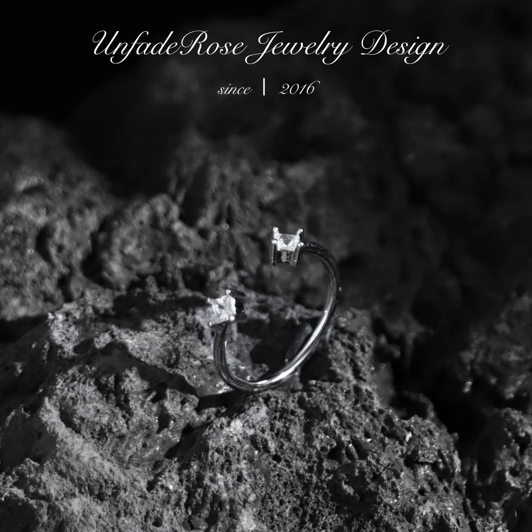 UNFADE ROSE  简约镶钻前开口关节戒K013D