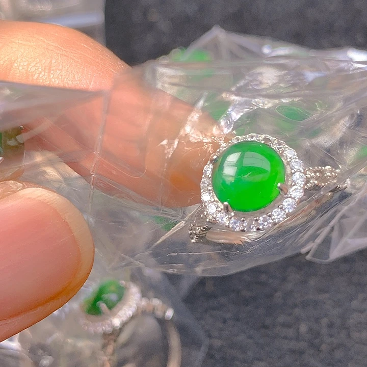 翡翠银S925镶嵌颈饰