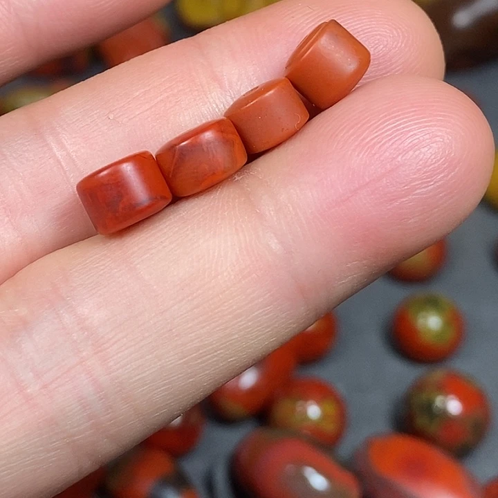 南红玛瑙未镶嵌挂件