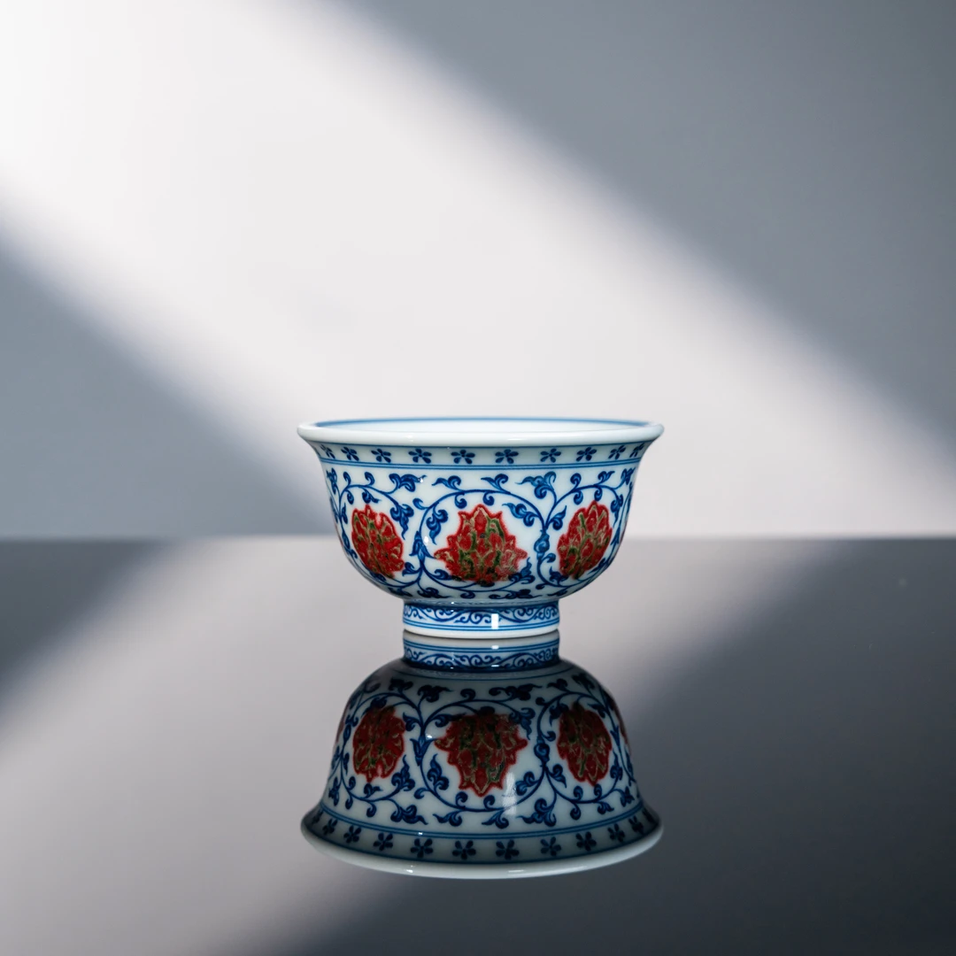 和然窑青花釉里红缠枝莲狮心压手杯茶杯原矿全手工缠枝纹莲纹杯