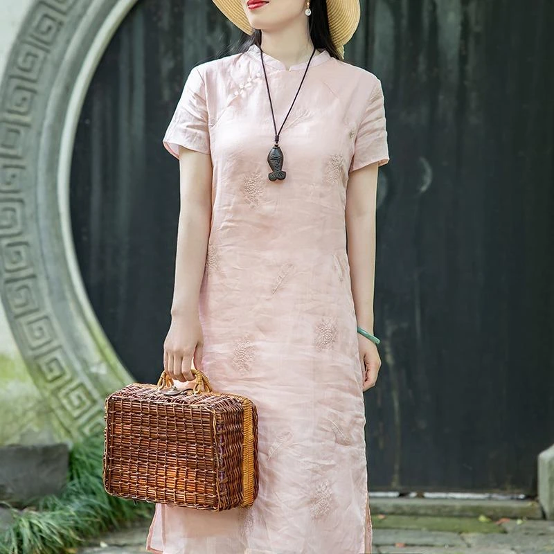 新中式国风苎麻刺绣改良旗袍裙女夏季2025新款立领棉麻短袖连衣裙