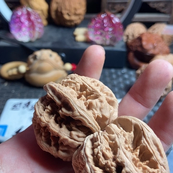 文玩核桃吊坠Z****罗粗筋