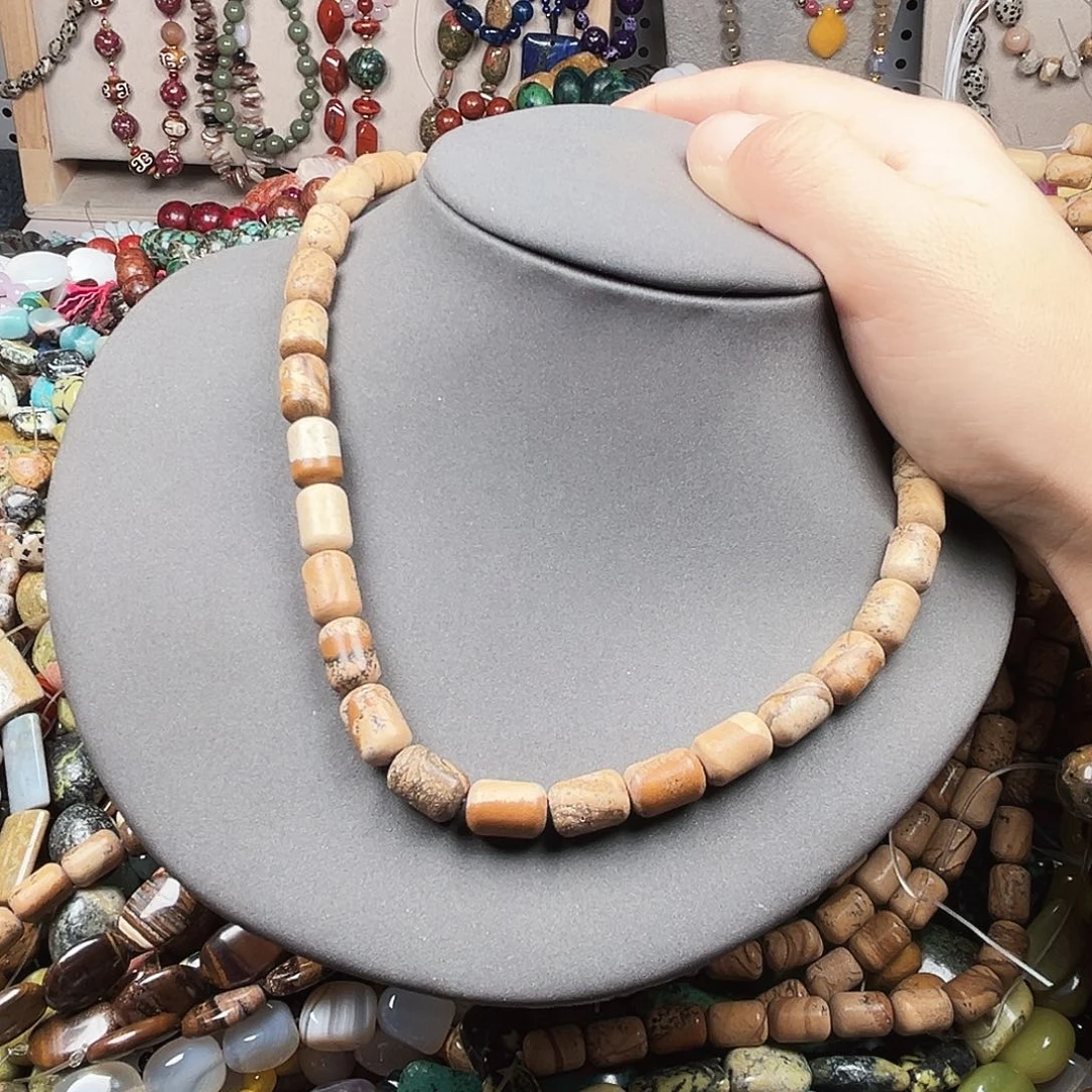 玛瑙/玉髓未镶嵌珠宝半成品图画石