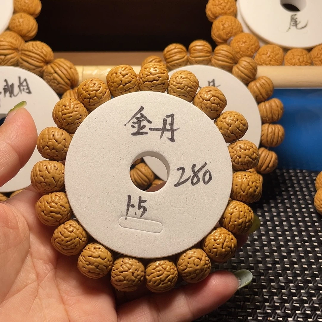 W****桃木皮质规整度真高！