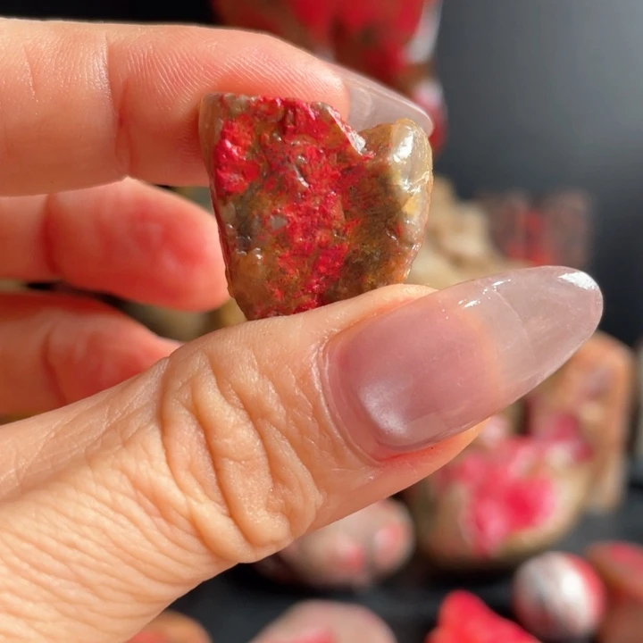 昌化鸡血石昌化鸡血石原石