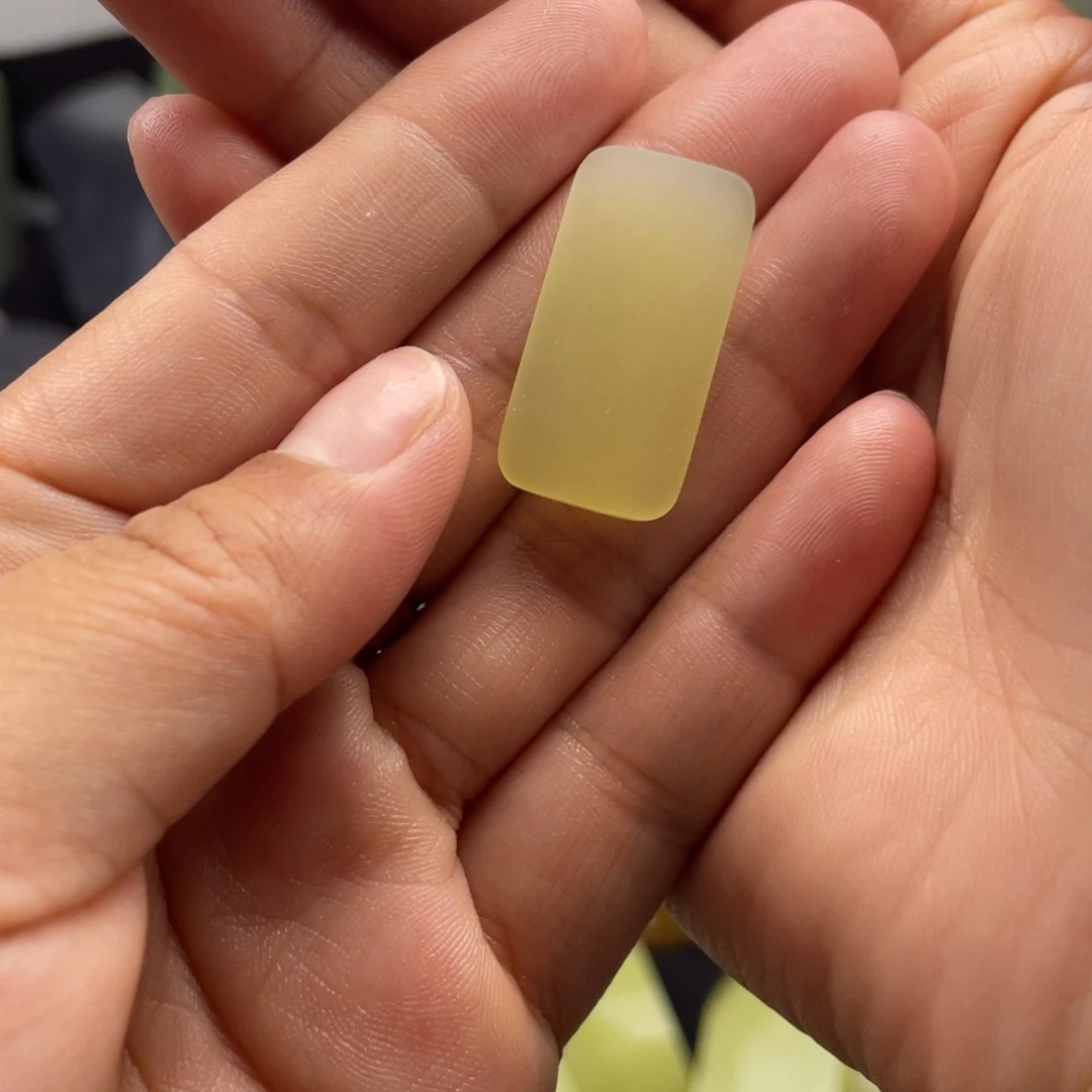 和田玉未镶嵌颈饰郑****鸿