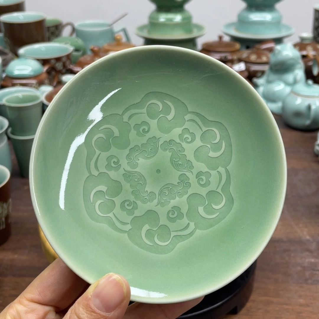 微瑕特价11.5厘米青瓷