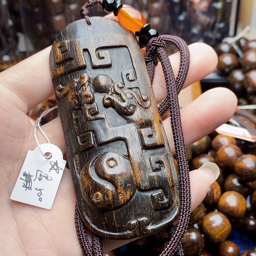 【闪购商品】贡木把件顺**遇巴布亚贡木