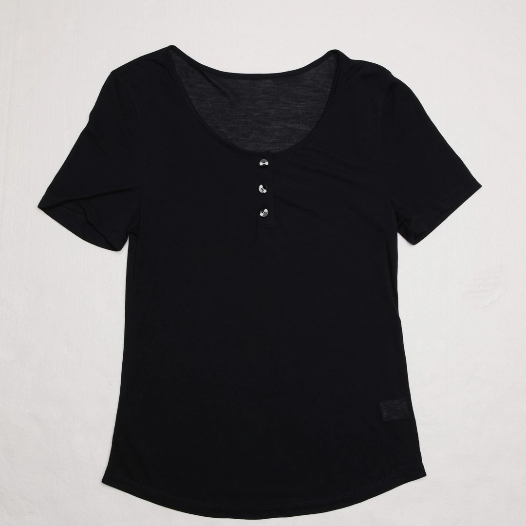 COEMES 设计师品牌 25春夏新品简约开扣短袖T恤修身显瘦