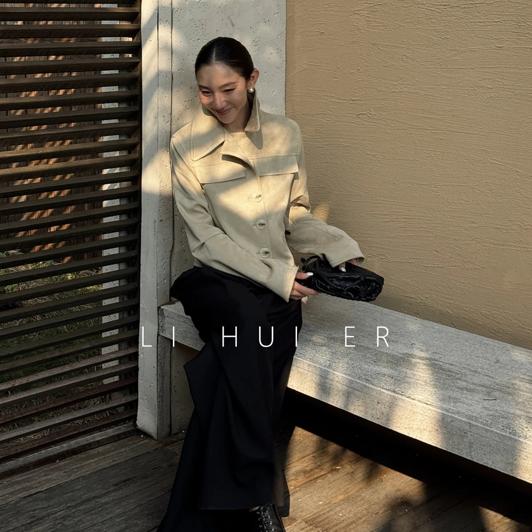 LiHuiEr李慧儿【卢森堡公园】秋冬款长袖浅卡其色外套LL025768