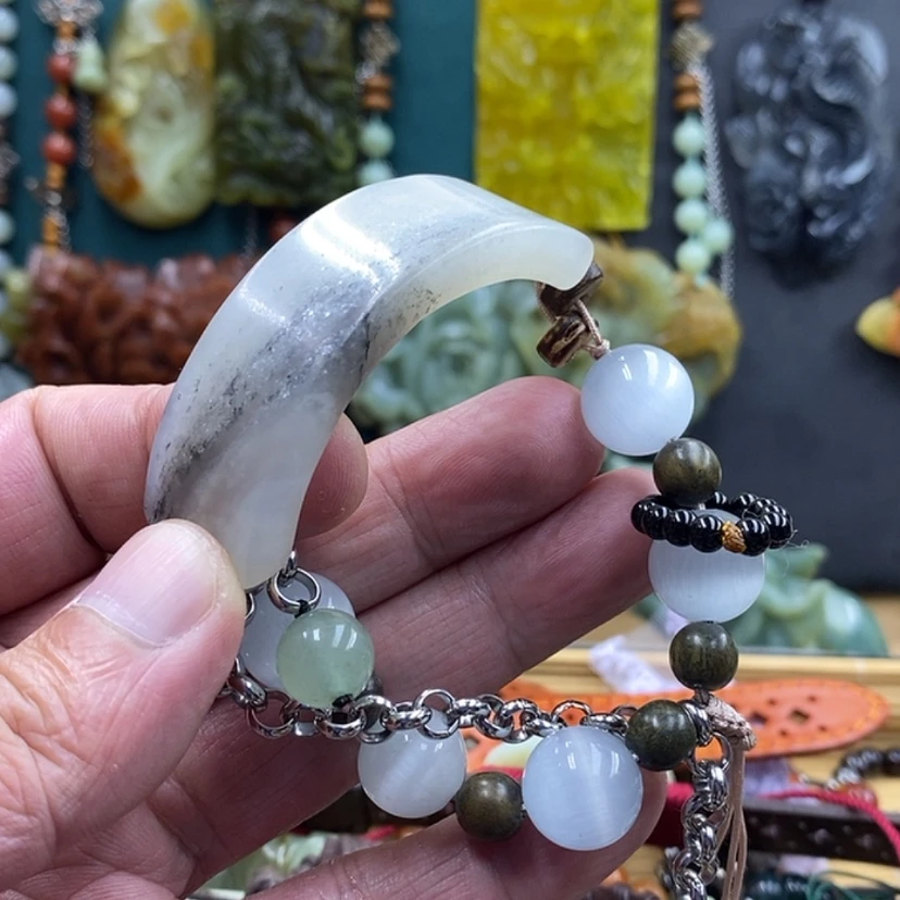 【闪购商品】未镶嵌蛇纹石玉手牌