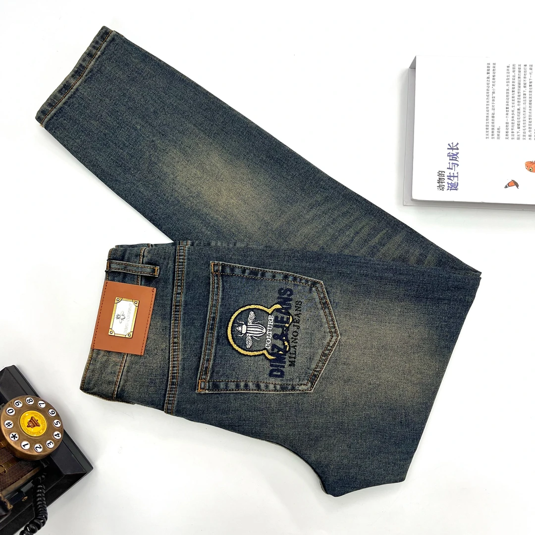 【2025春款新品定制】8023重工水洗时尚欧货黑色牛仔裤