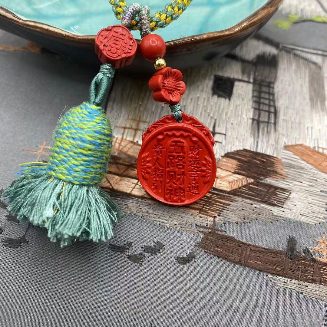 含辰砂工艺品高含量朱砂红砂设计款五路财神毛球钥匙扣爆款送礼