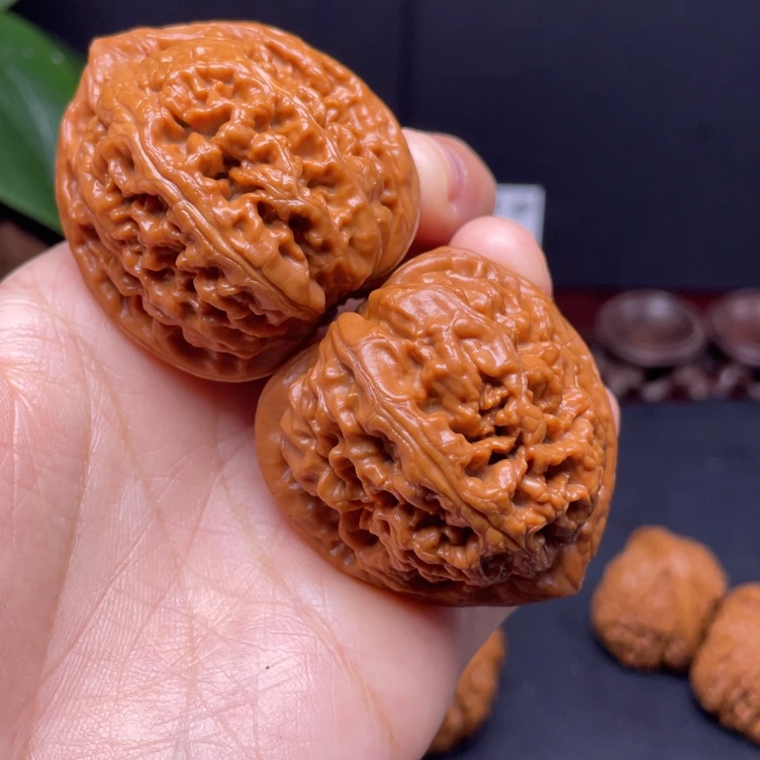 文玩核桃吊坠42尺全品三角桩凤凰台