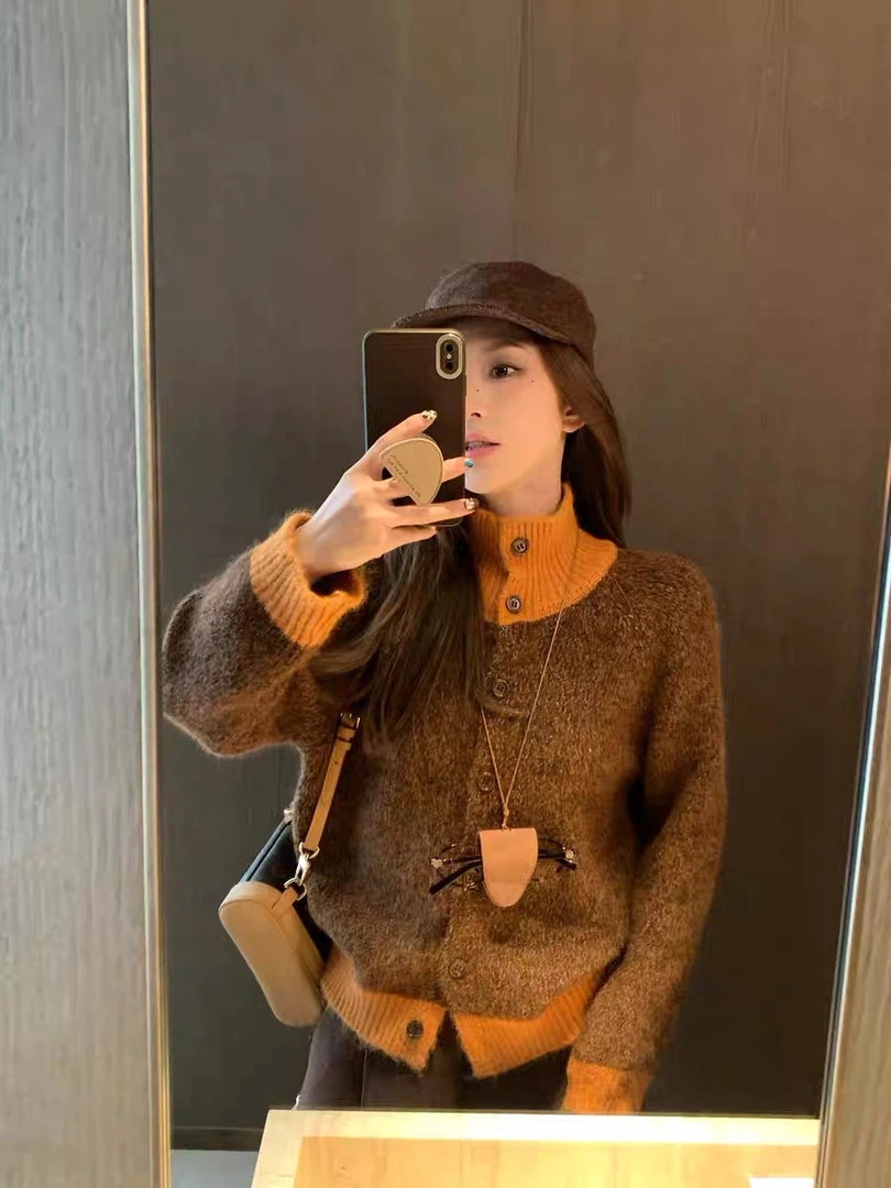 复古高领拼色针织开衫女长袖百搭保暖毛衣冬季设计感小众厚款穿搭