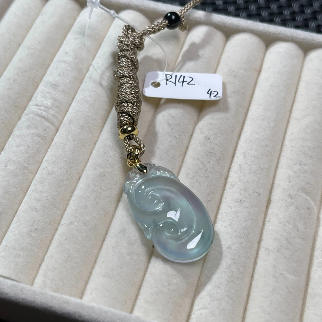 R142吊坠百搭男女款多样性发货其一