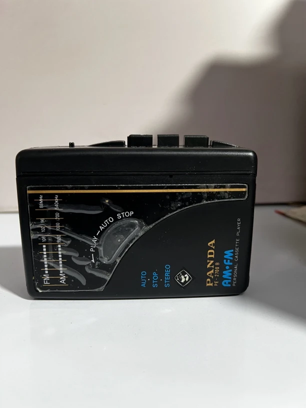 熊猫小磁带收音机摆件