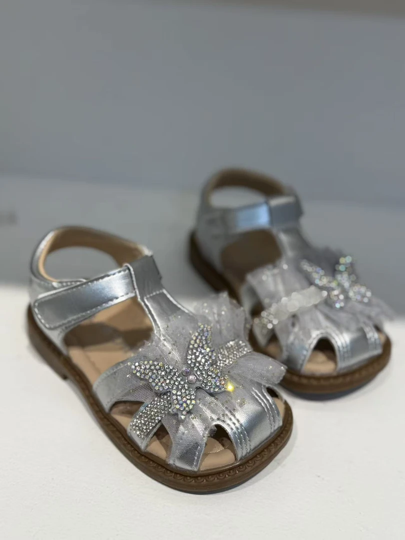 公主风夏季女水钻镂空凉鞋包头休闲软底公主鞋钻石凉鞋